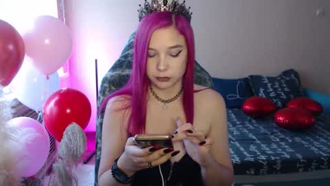 Miss Bailey online show from 21, 11, 2025