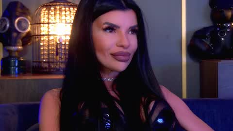 Elenia online show from 28, 2, 2026