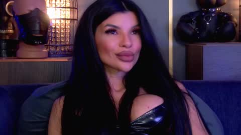 Elenia online show from 21, 3, 2026