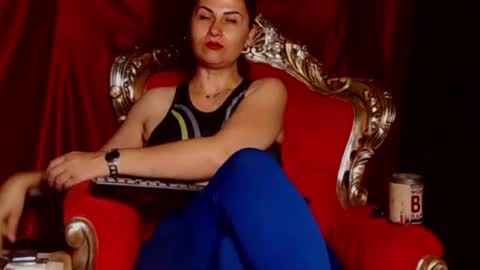 Snapshot of mistressfabiola chatting on 4, 8, 2026 Mistress Fabiola online show from 4, 8, 2026