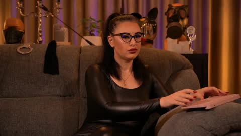 Mistress Kelly online show from 2, 10, 2025