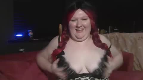 Snapshot of mistresslillie chatting on 15, 3, 2026 mistresslillie online show from 15, 3, 2026