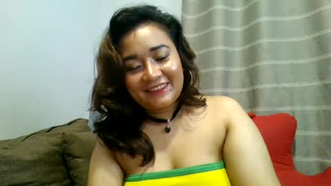 MISTRESSAURA69x online show from 17, 7, 2026