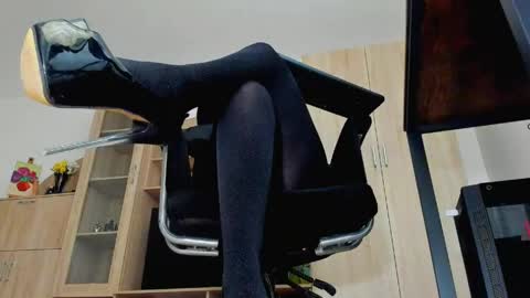 YourGoddessM online show from 2, 5, 2026