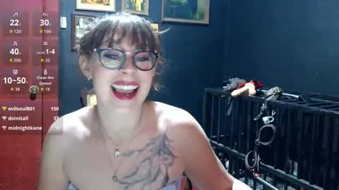 Snapshot of mistressthrope chatting on 7, 5, 2026 MistressThrope online show from 7, 5, 2026
