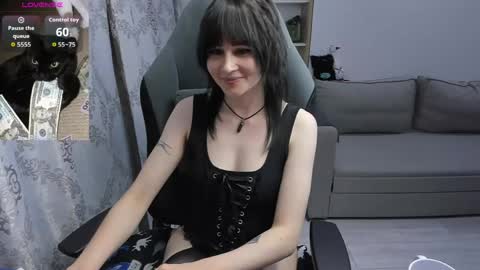 Snapshot of misty_dark chatting on 15, 5, 2026 misty_dark online show from 15, 5, 2026