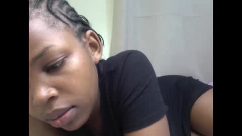 misty_shee online show from 28, 11, 2025