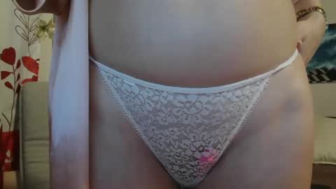 Snapshot of misxy500310 chatting on 25, 2, 2025 MISXY500310 online show from 25, 2, 2025