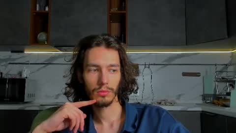 Snapshot of mitchelkurse chatting on 8, 7, 2026 MitchelKurse online show from 8, 7, 2026