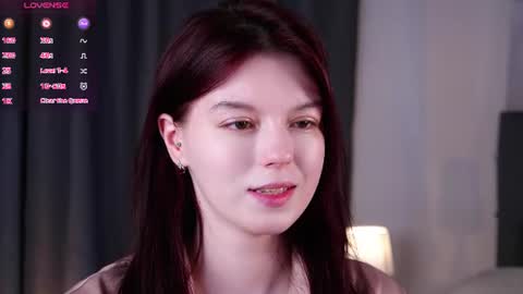 Snapshot of mitziefetters chatting on 23, 6, 2026 Rosalie online show from 23, 6, 2026
