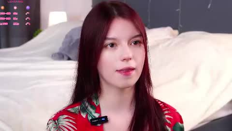 Snapshot of mitziefetters chatting on 24, 6, 2026 Rosalie online show from 24, 6, 2026