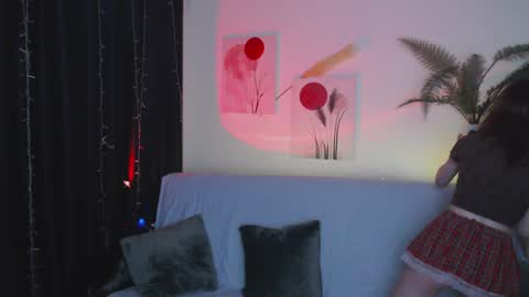 Yuka online show from 2, 2, 2025