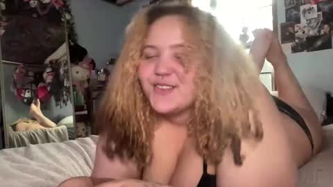 mixxedgoodness222 online show from 27, 2, 2026