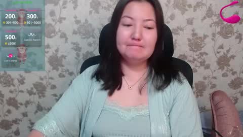 Snapshot of miya_asian_pinay555 chatting on 21, 1, 2025 Miya single mom online show from 21, 1, 2025