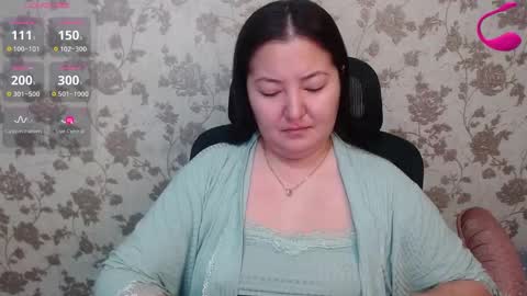 Snapshot of miya_asian_pinay555 chatting on 22, 1, 2025 Miya single mom online show from 22, 1, 2025