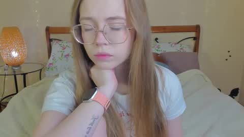 Snapshot of miya_soft chatting on 23, 3, 2026 Miya online show from 23, 3, 2026