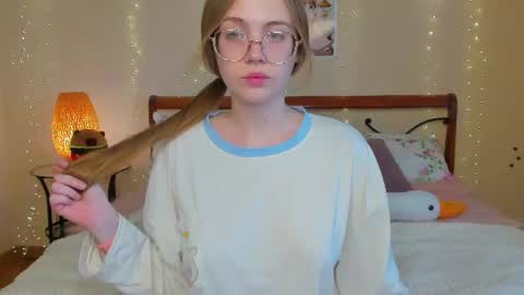 Miya online show from 31, 7, 2026