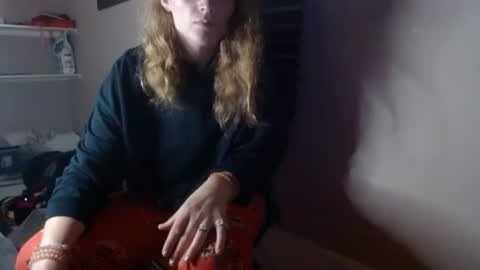 miyahw803 online show from 14, 10, 2025