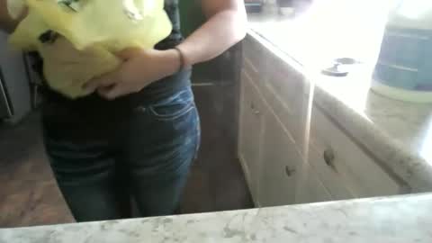 Snapshot of miztrezk chatting on 20, 3, 2026 miztrezk online show from 20, 3, 2026