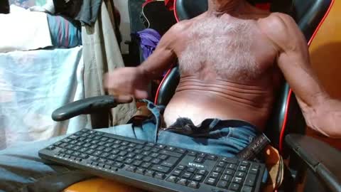 Snapshot of mjmadurengue chatting on 28, 1, 2025 Mario jose online show from 28, 1, 2025