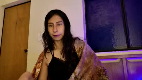 MoonLipson online show from 16, 9, 2025