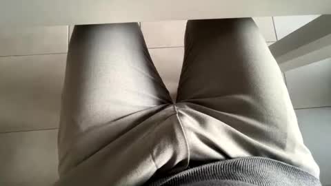 Snapshot of mmaestro42 chatting on 10, 11, 2025 mmaestro42 online show from 10, 11, 2025