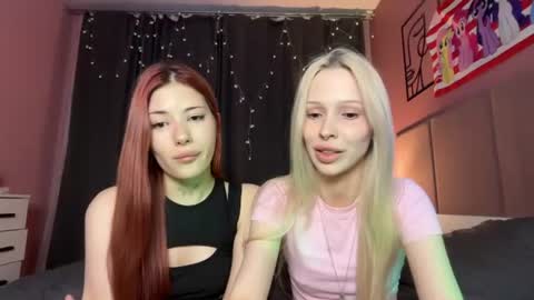 Snapshot of mmkakpoxyi22 chatting on 21, 7, 2026 alice and ray online show from 21, 7, 2026