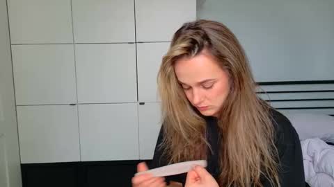 mmminnie online show from 30, 4, 2026
