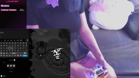 minaDarling online show from 10, 10, 2025