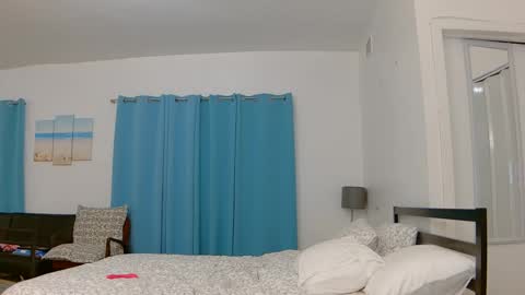 Mocha  BDAY JAN 13  online show from 16, 1, 2025