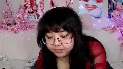 Molly online show from 13, 5, 2026