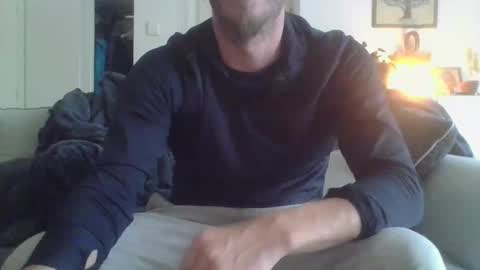 Snapshot of mohican69hot chatting on 13, 12, 2024 mohican69hot online show from 13, 12, 2024