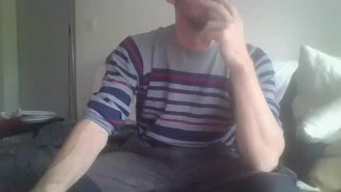 Snapshot of mohican69hot chatting on 14, 11, 2025 mohican69hot online show from 14, 11, 2025