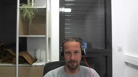 Julien online show from 13, 12, 2024