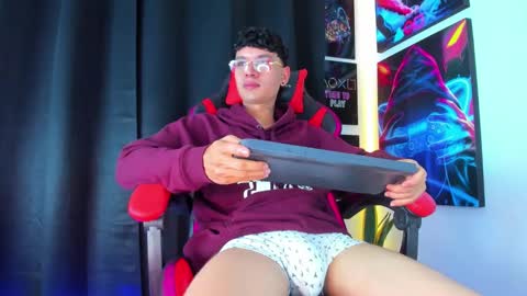 moises_23cm online show from 4, 2, 2025