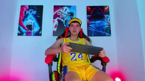 moises_23cm online show from 7, 10, 2025