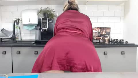 erika online show from 2, 3, 2025