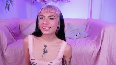 Molly online show from 30, 4, 2026