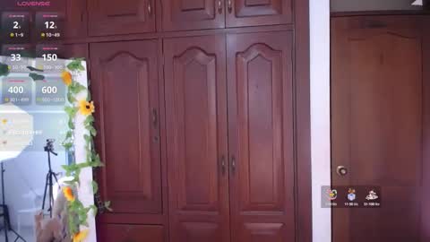 molly_curvyhot online show from 11, 9, 2025