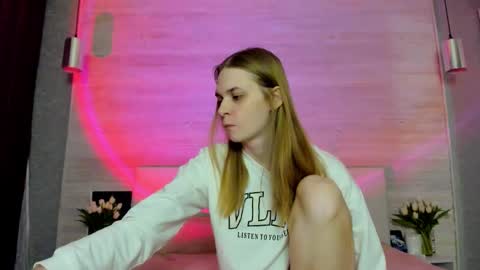 Molly Hunt online show from 22, 3, 2026