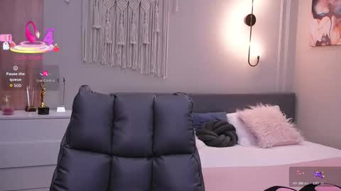 Snapshot of molly_jons chatting on 19, 9, 2025 Molly online show from 19, 9, 2025