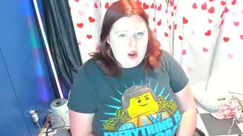 molly_moons online show from 19, 7, 2026