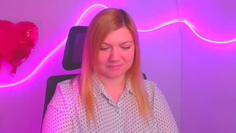 Molly online show from 10, 3, 2025