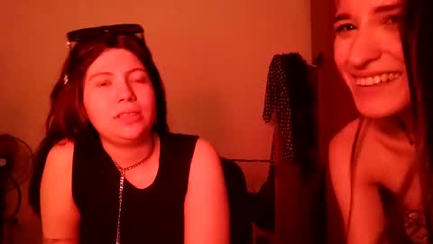 Snapshot of molly_popp chatting on 21, 12, 2024 Molly Pop online show from 21, 12, 2024