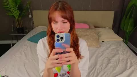 Snapshot of molly_rougge chatting on 24, 4, 2026 Molly online show from 24, 4, 2026