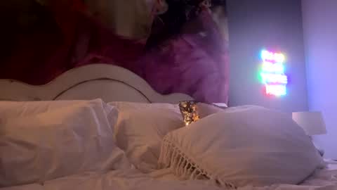 Snapshot of molly_theslut chatting on 25, 9, 2025 molly_theslut online show from 25, 9, 2025