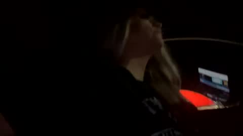 Snapshot of molly_theslut chatting on 30, 10, 2025 molly_theslut online show from 30, 10, 2025