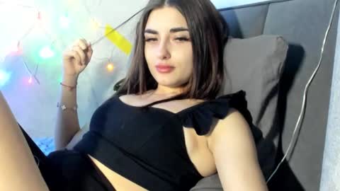 Snapshot of molly_ww chatting on 9, 1, 2026 Molly online show from 9, 1, 2026