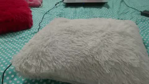 Molly And Brad online show from 7, 2, 2025