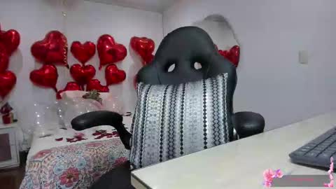 Molly  online show from 14, 2, 2025